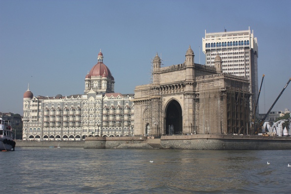 Bombay -  Arian Zwegers  CC By